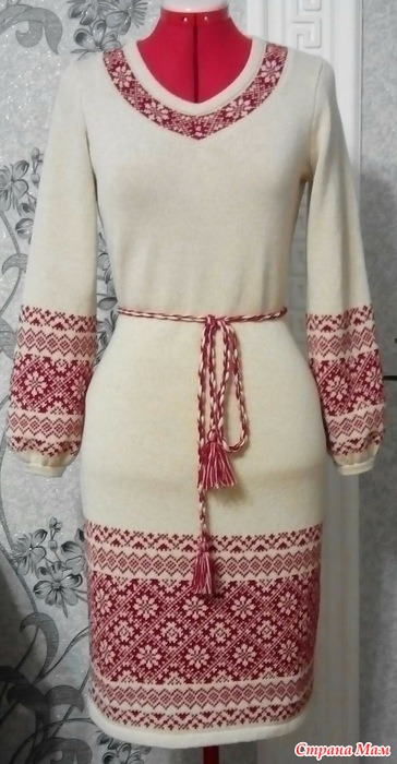 . Платье-вышиванка вязаное