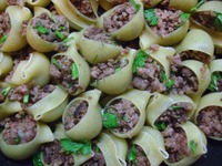 Фаршированные макароны по итальянски.