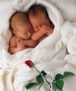 Фолиевая кислота способствует рождению близнецов