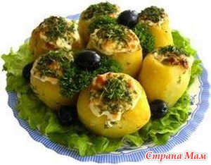 Картофель, фаршированный яйцами и брынзой