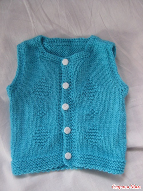 жилетка для куклы связанная крючком. кукольные вязаные жилеты. жилетка для игрушки крючком. вязание жилетки крючком для игрушки. вязаный мишка амигуруми схема.