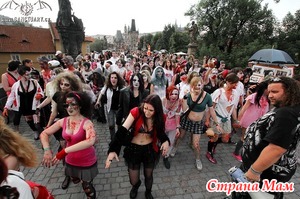     &quot; Zombie Walk Prague - 2013&quot;