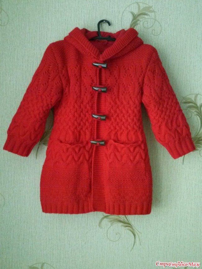 Вязаное пальто для девочки 3 лет спицами