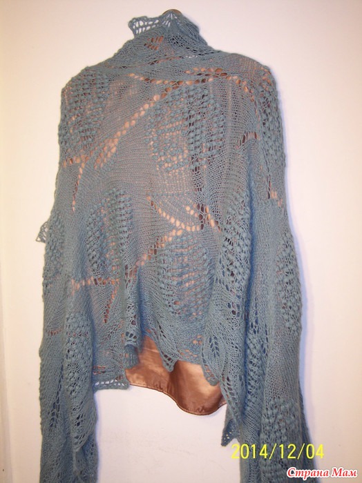 Stole &quot;White Roses&quot; by 'Lidusha'-designer.