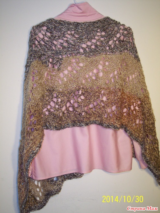 Maria's Favorite Shawl by Lisa Gentry for Red Heart