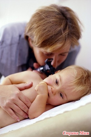Боли в ухе у детей - как правильно и неправильно их лечить?