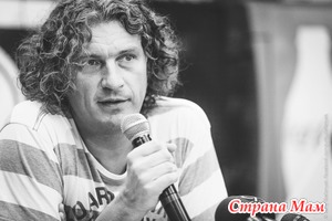 Автомобиль Скрябина столкнулся с молоковозом.«Голос Кузьмы в ушах, а значит, будет жить с нами»