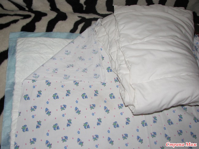 Сон ребенок описался на кровати