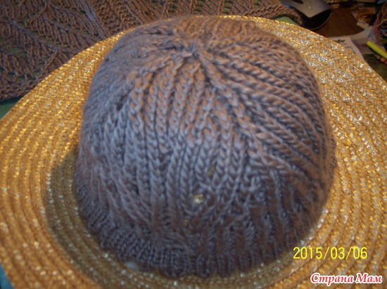 Knitted hat &quot;Virtauksia-Flows&quot;(designed in Finland)