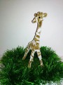 Жирафик на прогулке