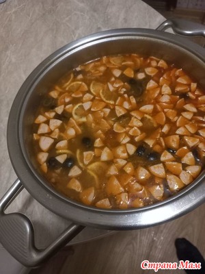 Томатный суп-пюре с сосисками